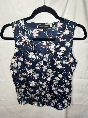Banana Republic Navy Floral Sleeveless V-Neck Blouse Size XS